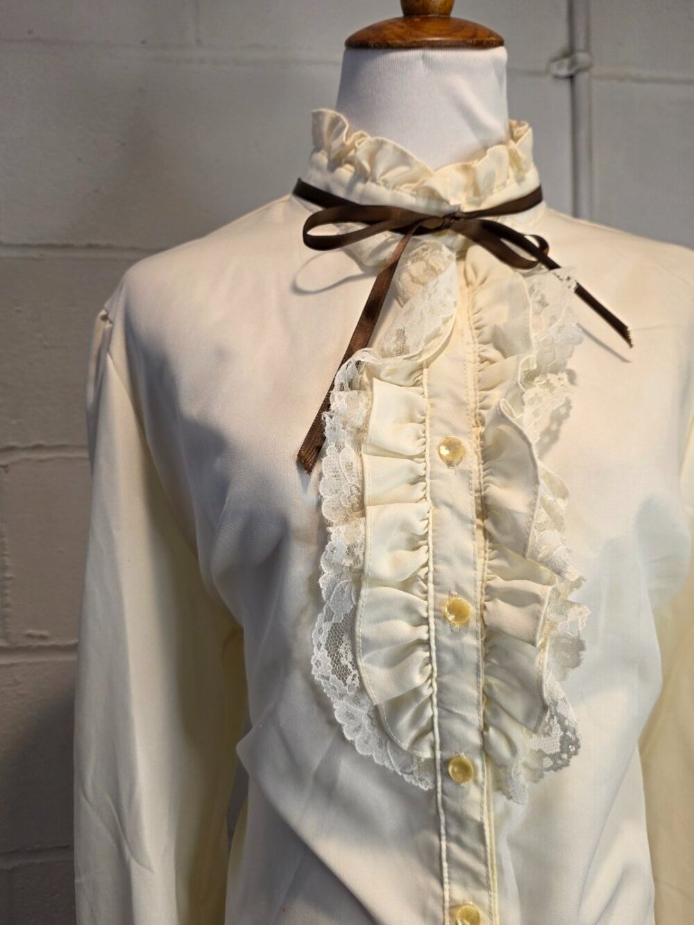 True Vintage Cotton Prairie Western Victorian Ruffled High Collared Blouse